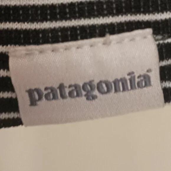 Patagonia Women’s Capilene 2 Top 1/2 Zip Black White Stripe Pullover Size XL - Picture 8 of 15